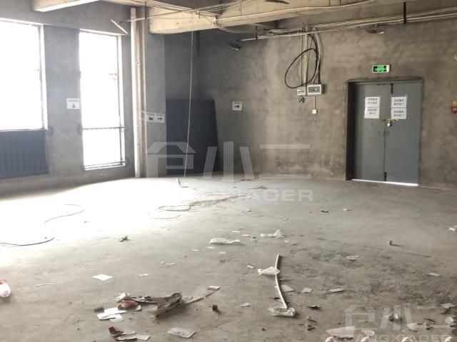 周转场地