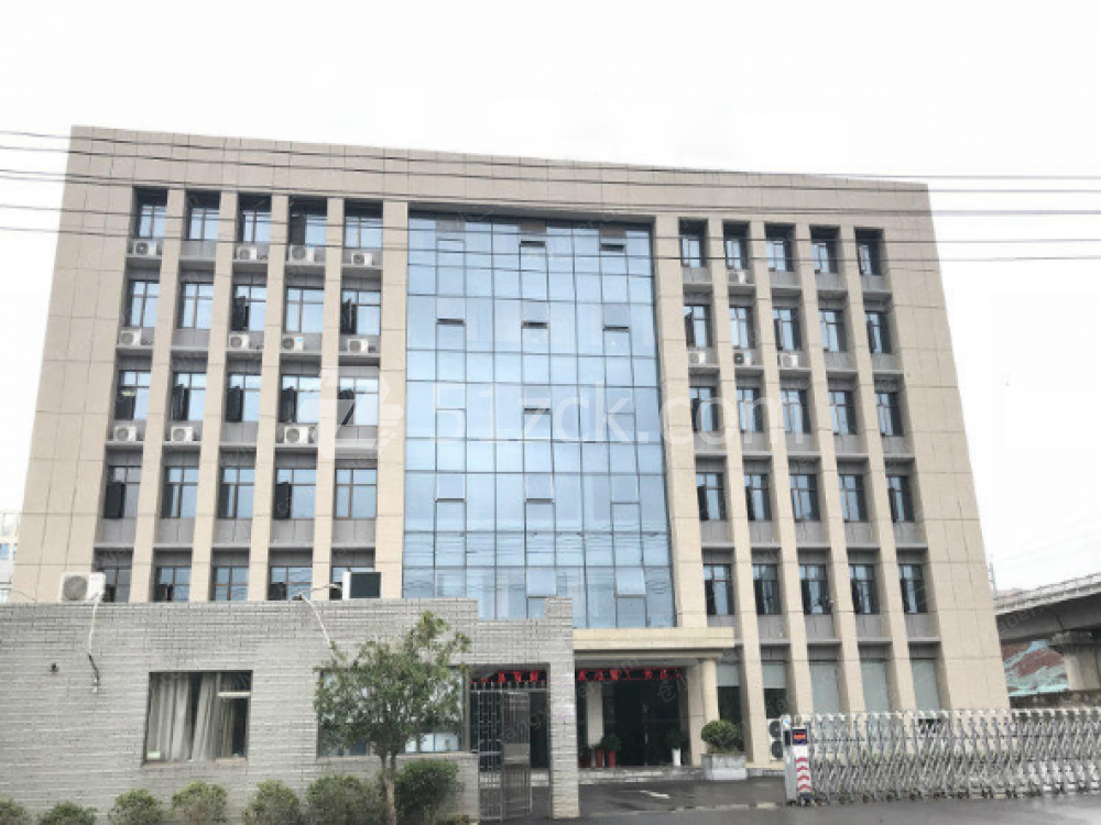 周转场地